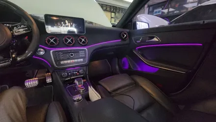 벤츠CLA 45 AMG 코더스 무빙엠비언트 작업으로 드라이브 할맛이나요 !! \