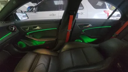벤츠CLA 45 AMG 코더스 무빙엠비언트 작업으로 드라이브 할맛이나요 !! \