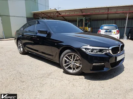 [BMW 530i G30] 5시리즈 신형에 V스펙 스타트 세트! 솔라가드 차콜 썬팅 / 파인뷰 솔리드350 블랙박스 와 에코파워팩 20A 보조배터리 / 생활보호PPF 시공 / 광주 나주 순천