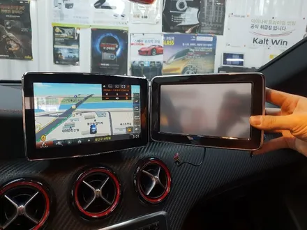 [벤츠 A45AMG] A45 AMG에 고성능 네비를 매립해봅니다. / A45AMG 네비매립 / 파인드라이브BF600G / 8인치 인터페이스통합 모니터 / 고화질로 보는 A45모니터 / 광주 나주 순천