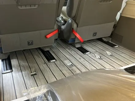 신형 카니발 요트바닥 합리적인 가격에 확실한 드레스업 효과 / 천안시 업성동
