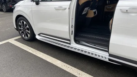 카니발 전동사이드스텝 외관 디자인 끝판왕 / 천안시 업성동