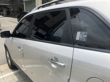 유리가 보라색이라면 인천 썬팅 재시공으로 시원하게
