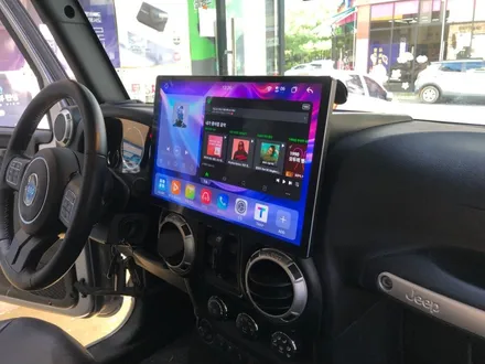 JEEP 랭글러 13인치 안드로이드 올인원 AHD 후방카메라