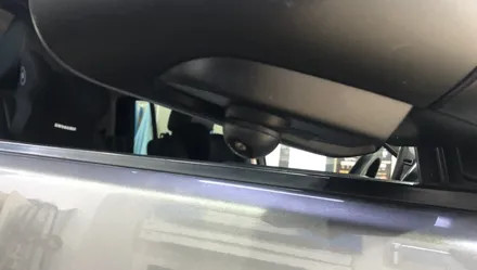 한눈에 보는 어라운드 뷰 주차 시스템 디스커버리 4 설치