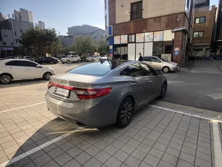 그랜져 HG 썬팅 재시공 인천 솔라가드 새턴으로  깔끔하게.