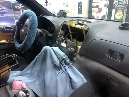 [그랜드 카니발] 모터스 밸류 차량용 안드로이드 올인원+룸미러 블랙박스