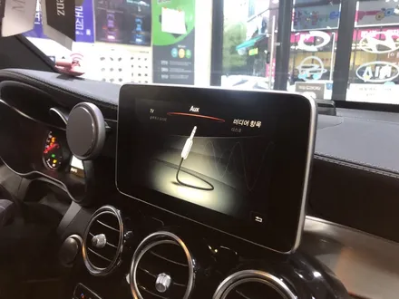 벤츠 GLC X253에 잘 어울리는 안드로이드 올인원 네비게이션