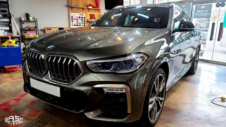 BMW  X6 사틴 화이트 전체랩핑+크롬죽이기+포인트카본 / 부천시 원미구 상동