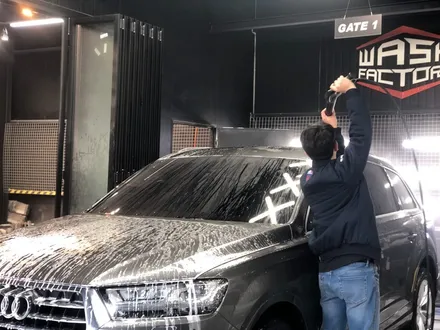 아우디 Q7 스크래치방지 일산유리막코팅 하고 자동차얼룩제거 손쉽게 해요 / 부천시 원미구 상동