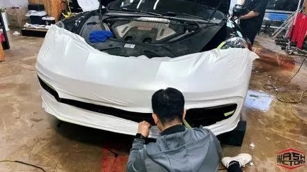 부천 랩핑 포르쉐 파나메라 GTS 사틴 화이트펄 전체 랩핑 시공! / 부천시 원미구 상동
