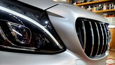 [시공 영상] 벤츠 C63 AMG 사틴 실버로 완전한 탈바꿈 완성! [랩핑] / 부천시 원미구 상동