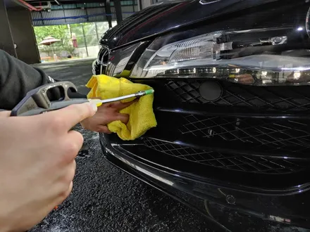 아우디 R8 V10 광택+코팅으로 광빨에 눈이 부시다!! / 부천시 원미구 상동