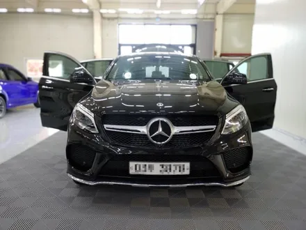 벤츠 GLE 350d 쿠페 워터스팟 완벽제거 [수성광택+유리막코팅] / 부천시 원미구 상동