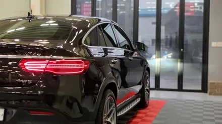 벤츠 GLE 350d 쿠페 워터스팟 완벽제거 [수성광택+유리막코팅] / 부천시 원미구 상동