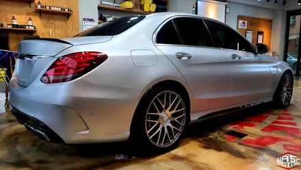 [시공 영상] 벤츠 C63 AMG 사틴 실버로 완전한 탈바꿈 완성! [랩핑] / 부천시 원미구 상동
