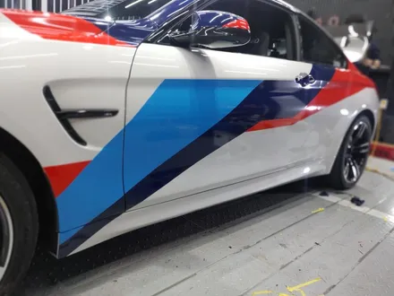 BMW F82 M4 서킷 레이싱 데칼 포인트랩핑 작업 [일산파주운정김포 랩핑] / 부천시 원미구 상동
