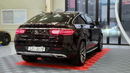벤츠 GLE 350d 쿠페 워터스팟 완벽제거 [수성광택+유리막코팅] / 부천시 원미구 상동
