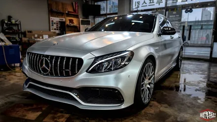 [시공 영상] 벤츠 C63 AMG 사틴 실버로 완전한 탈바꿈 완성! [랩핑] / 부천시 원미구 상동