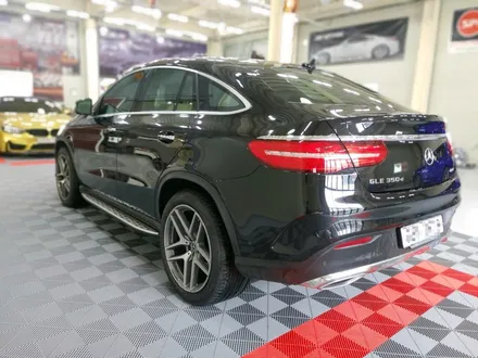 벤츠 GLE 350d 쿠페 워터스팟 완벽제거 [수성광택+유리막코팅] / 부천시 원미구 상동