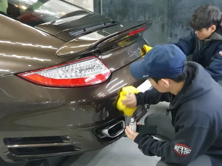 포르쉐911 자동차폴리싱 새차같은 유리막코팅 시공하기 / 부천시 원미구 상동