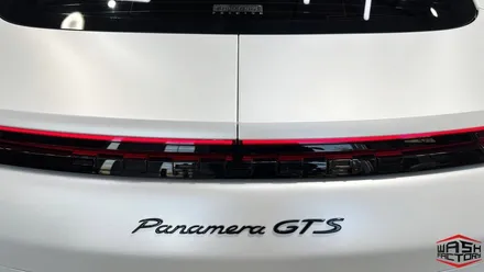 부천 랩핑 포르쉐 파나메라 GTS 사틴 화이트펄 전체 랩핑 시공! / 부천시 원미구 상동