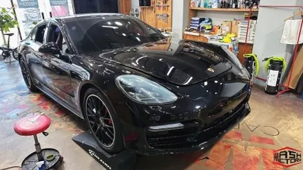 부천 랩핑 포르쉐 파나메라 GTS 사틴 화이트펄 전체 랩핑 시공! / 부천시 원미구 상동