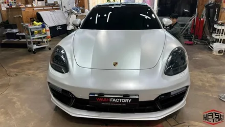 부천 랩핑 포르쉐 파나메라 GTS 사틴 화이트펄 전체 랩핑 시공! / 부천시 원미구 상동