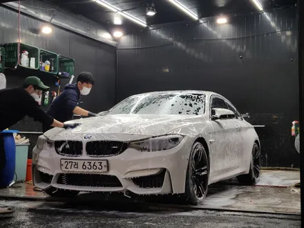 BMW F82 M4 서킷 레이싱 데칼 포인트랩핑 작업 [일산파주운정김포 랩핑] / 부천시 원미구 상동