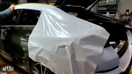 BMW  X6 사틴 화이트 전체랩핑+크롬죽이기+포인트카본 / 부천시 원미구 상동