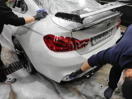 BMW F82 M4 서킷 레이싱 데칼 포인트랩핑 작업 [일산파주운정김포 랩핑] / 부천시 원미구 상동