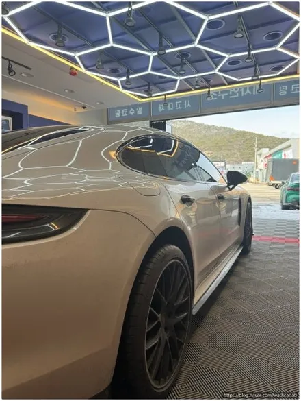 의정부세차 디테일링 포르쉐 파나메라 GTS 랩핑패키지 워시카랩 세차연구소 / 경기 포천