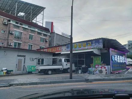 전주 벤츠 EQC400 카디언 헬리 전체 썬팅 시공, 시안성 좋은 고급 필름 카디언 / 전주시 완산구 평화동