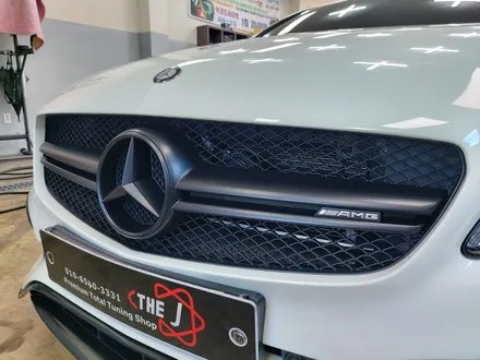 전주 뿌리는 랩핑 전문점, A45 AMG, A6 무광블랙 그릴랩핑, ACC커버 무광랩핑 시공 / 전주시 완산구 평화동