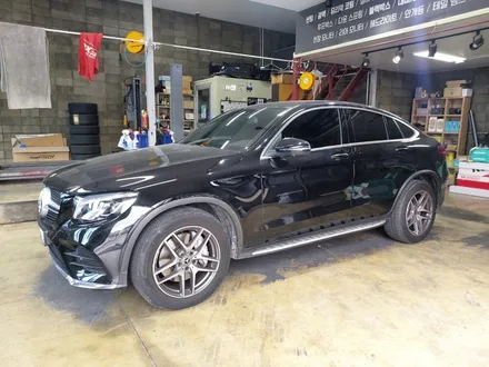 GLC 쿠페 봄 맞이 새옷 입혀 주기, 다크그레이 전체 랩핑 시공, 휠랩핑 시공 / 전주시 완산구 평화동