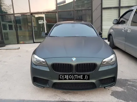 전주 군산 익산 BMW 5시리즈 F10 무광 그린 카멜레온 전체랩핑/ 전주 플라스틱딥 더제이(THE J) / 전주시 완산구 평화동