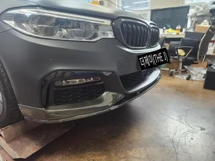 전주 익산 군산 바디킷 전문 더제이에서 BMW G30 5시리즈 리얼 카본 프론트립 장착 하기 / 전주시 완산구 평화동