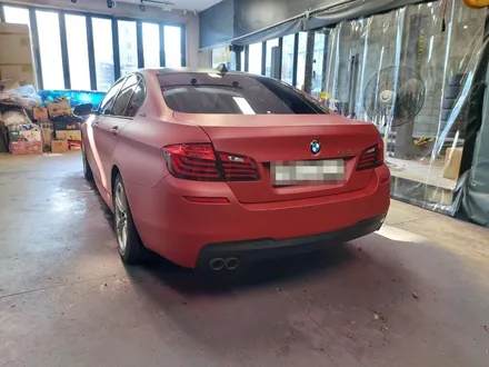전주 익산 군산 BMW5시리즈 무광 레드 전체랩핑 시공, 전주 랩핑 맛집 더제이 / 전주시 완산구 평화동