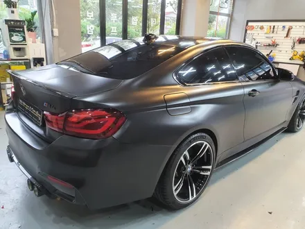 광주랩핑샵 위랩스 <BMW M4 사틴블랙 전체랩핑> / 북구 신용동