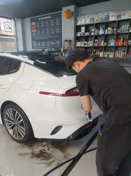 광주랩핑샵 위랩스 <스팅어 다크옐로우 전체랩핑> / 북구 신용동