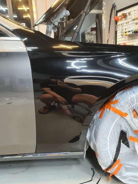 광주랩핑샵 위랩스 <E63 AMG 얼티메이트블랙 전체랩핑> / 북구 신용동