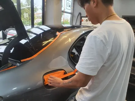 광주랩핑샵 위랩스 <E63 AMG 얼티메이트블랙 전체랩핑> / 북구 신용동