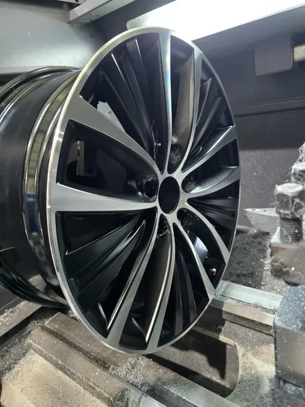 [원주휠도색 원주휠복원] BMW X5 실버휠 블랙폴리쉬 컷팅 휠복원! / 원주, 강릉