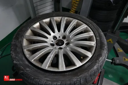 19인치휠 BMW7시리즈 잘못된 휠표면 고스트크롬 휠도색 / 서울 강남