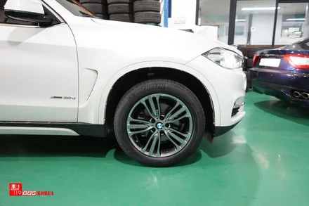 BMW X5 19인치휠 고스트크롬 색상으로 휠도색 휠119 / 서울 강남