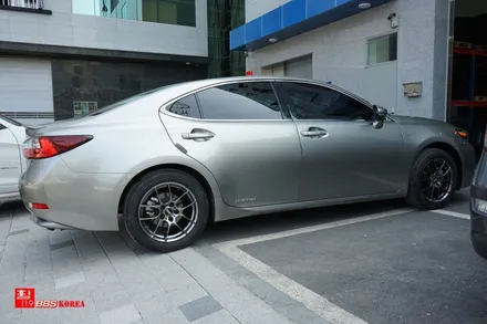렉서스 ES300H 풀단조 17인치휠 명품 BBS RF 휠장착 / 서울 강남