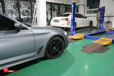 BMW550 블랙반무광 휠도색 휠119 / 서울 강남