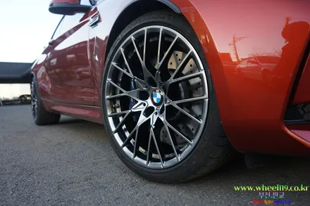 BMW M2 휠수리 및 고스트크롬 휠도색 / 서울 강남