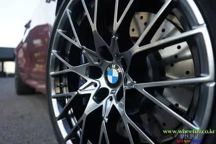 BMW M2 휠수리 및 고스트크롬 휠도색 / 서울 강남