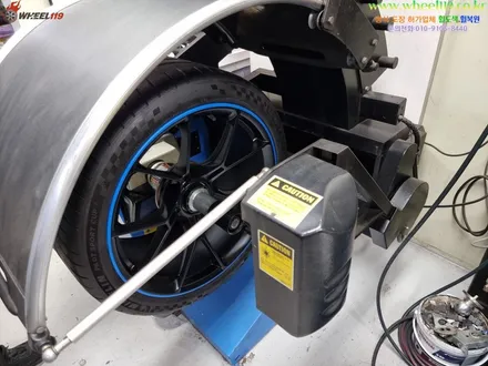 포르쉐 GT3 휠도색 커스텀 전문  휠119 / 서울 강남